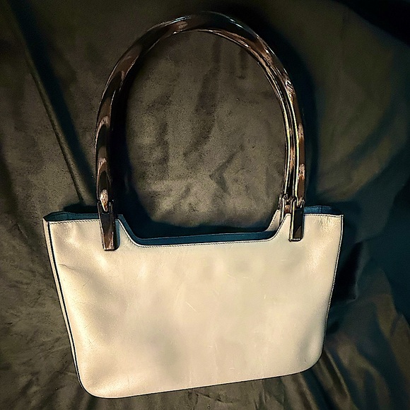 Grey vintage Prada acrylic handles. - Picture 9 of 10